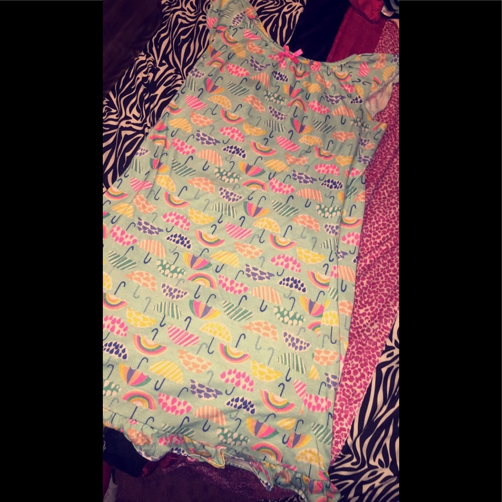 Cute girls nightgown
